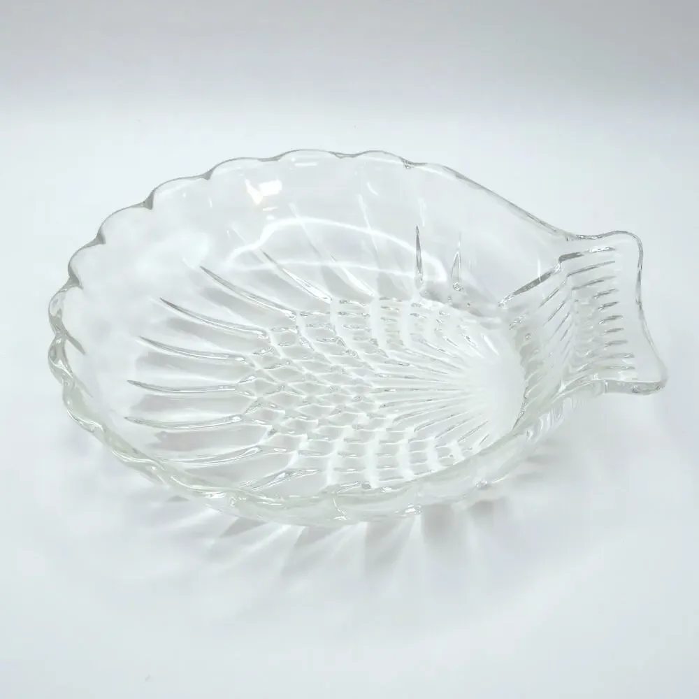Vintage Clear Glass Scallop Shell Dish Pressed Glass Candy Bowl, Trinket Dish